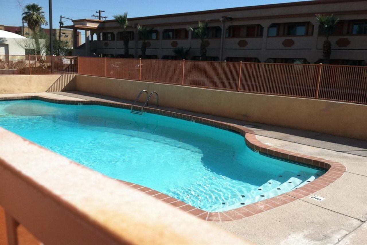 Super 8 By Wyndham Phoenix Downtown Esterno foto